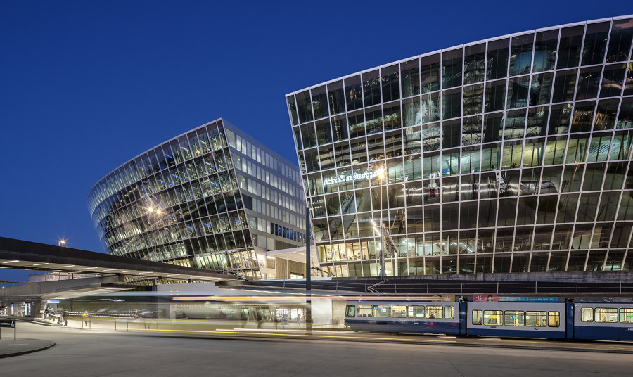 Bauwerk Parquet in The Circle Zurich Airport | Arquitectura