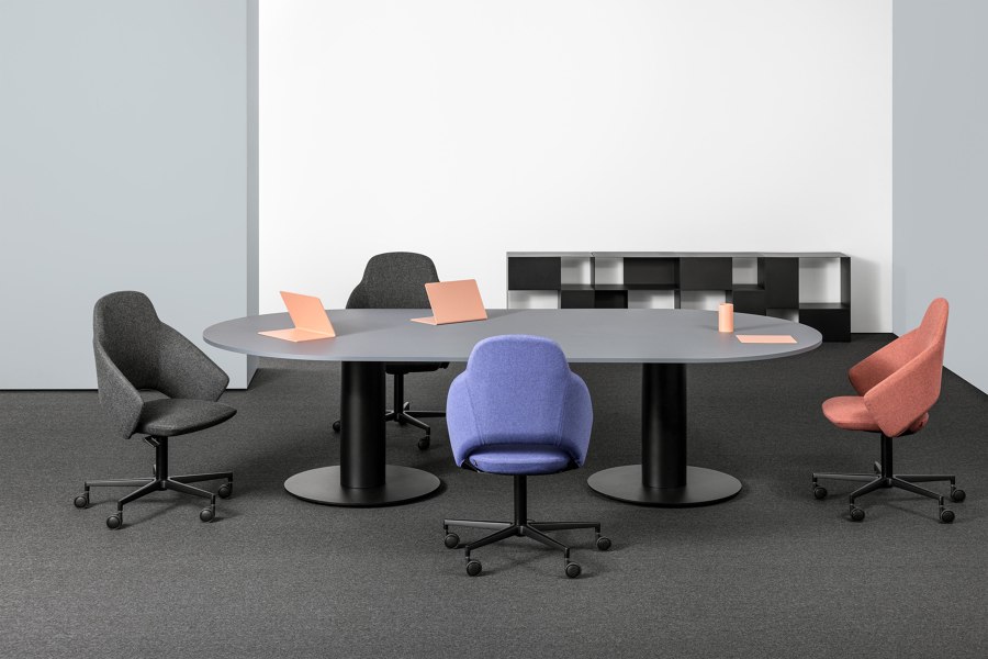 Seating settings for all situations by Mara | Nouveautés