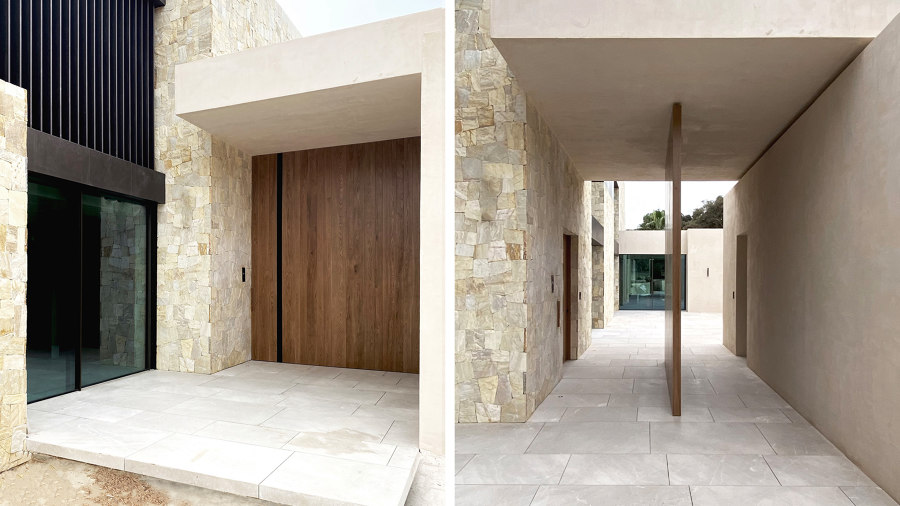 FritsJurgens Best Pivot Doors 2022 | Architecture