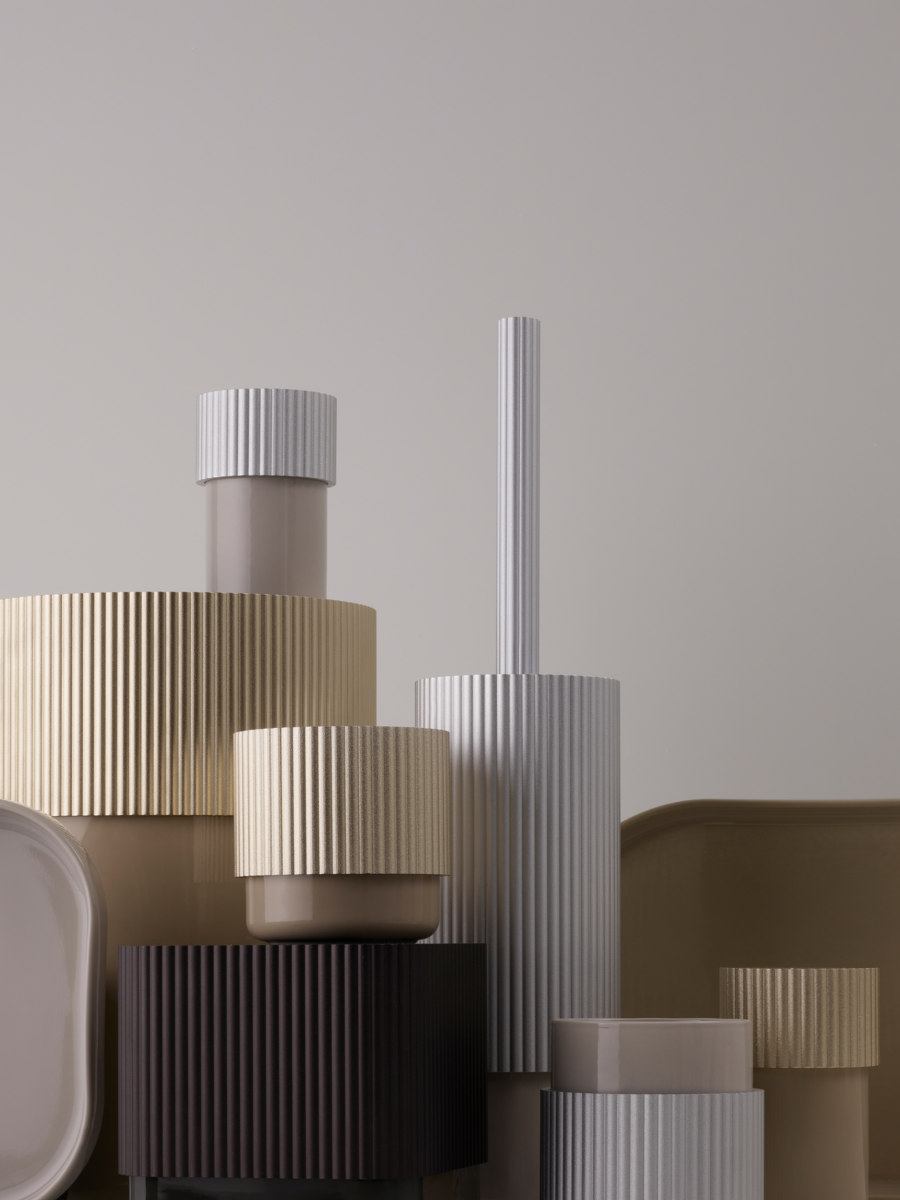 Beyond the bath: OF.LINE collection unveiled by Sebastian Herkner | Novedades