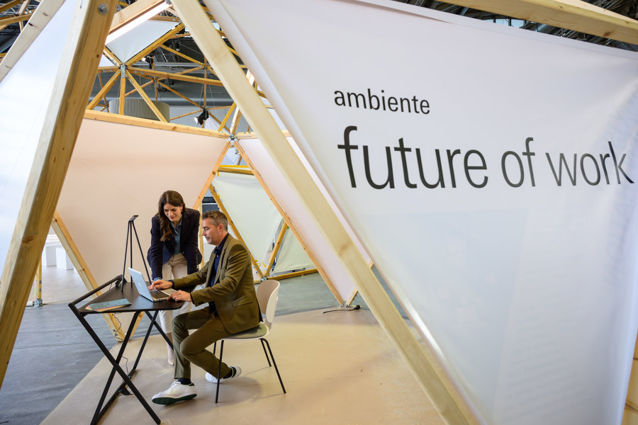 Designlösungen, die sich auf der Ambiente 2025 durch Interior Looks und Arbeitswelten ziehen | Aktuelles