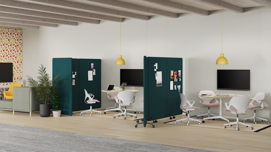 Deflecting distractions in the modern workplace with Bound acoustic screens | Novità