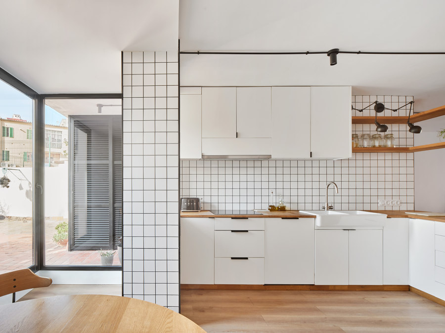 White kitchens that leave their mark in changing Spanish homes | News