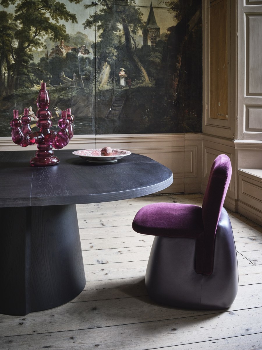 Embraced in comfort: the comeback of curved furniture in interiors | News