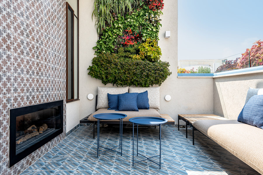 How to make the most of summer with a decked-out balcony | Novità