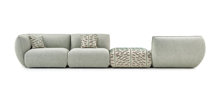 One for all: staying flexible with Freifrau's Mia modular sofa | Novedades