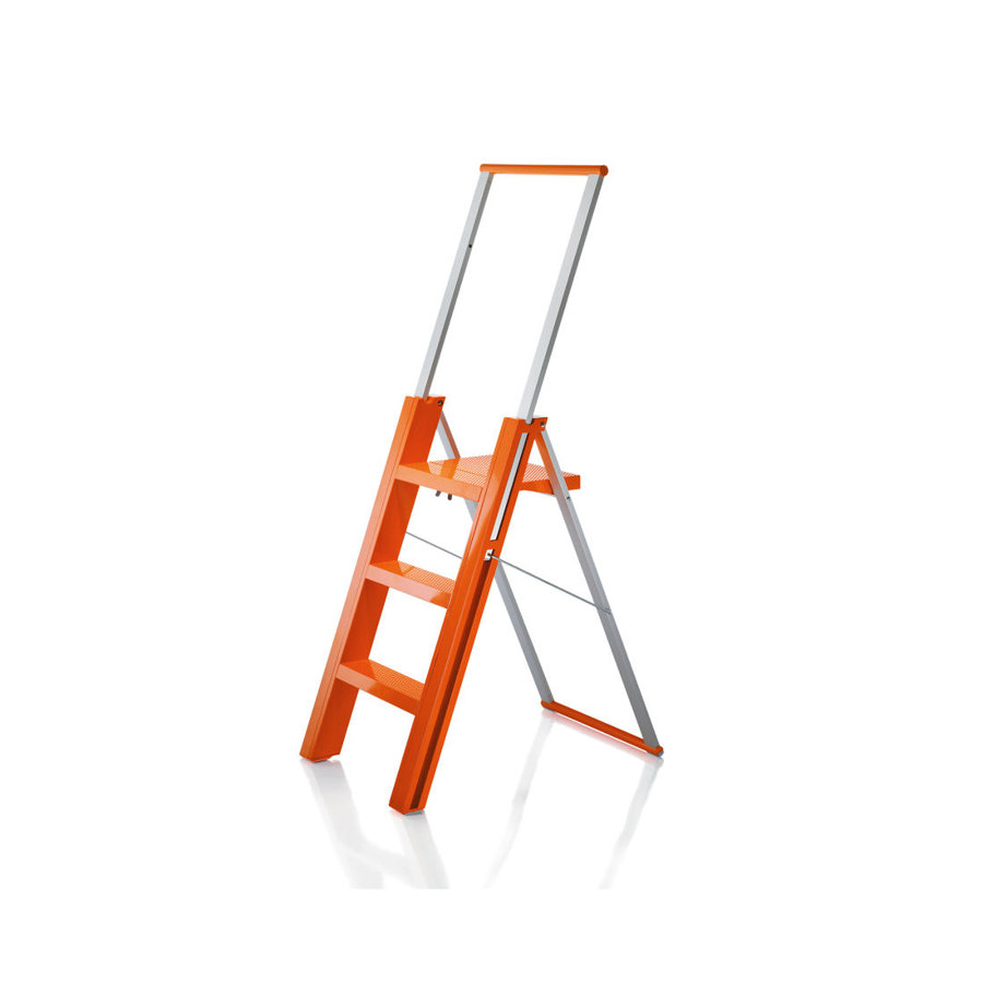 How to reach high-level functionality with interior ladder systems | Aktuelles