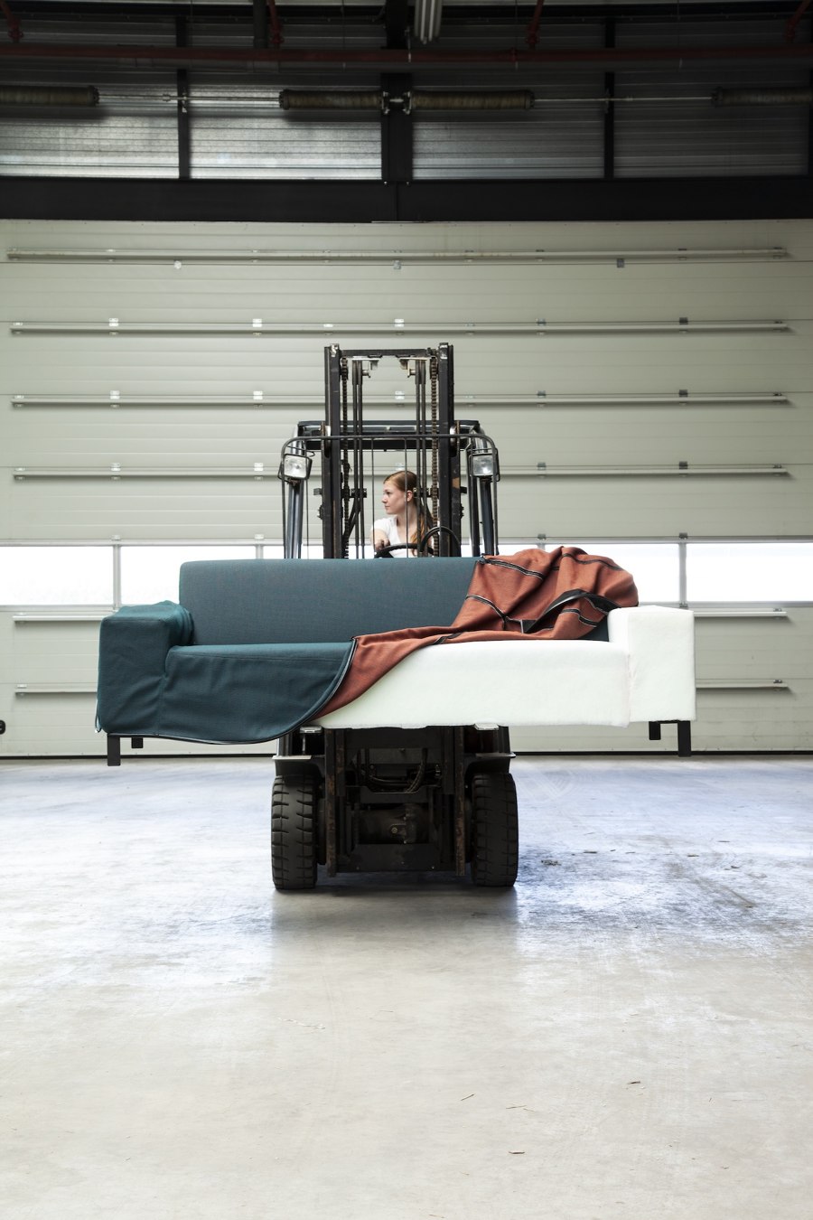 Manufacturers draw back the curtain at Dutch Design Week 2023 | Novedades