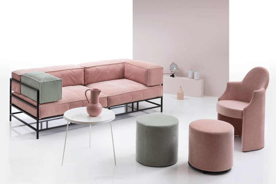Seating collections that show inner strength with exposed frames | Nouveautés