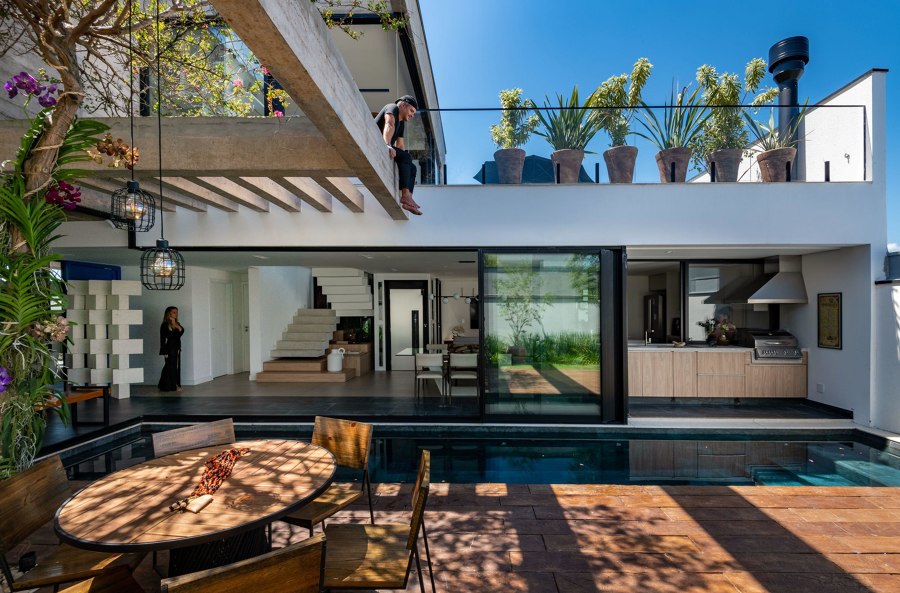 New homes in Brazil that encourage indoor-outdoor living | Novedades