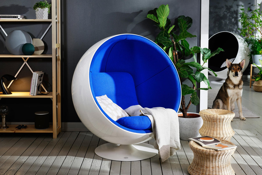 The complex evolution of the iconic egg chair | Aktuelles