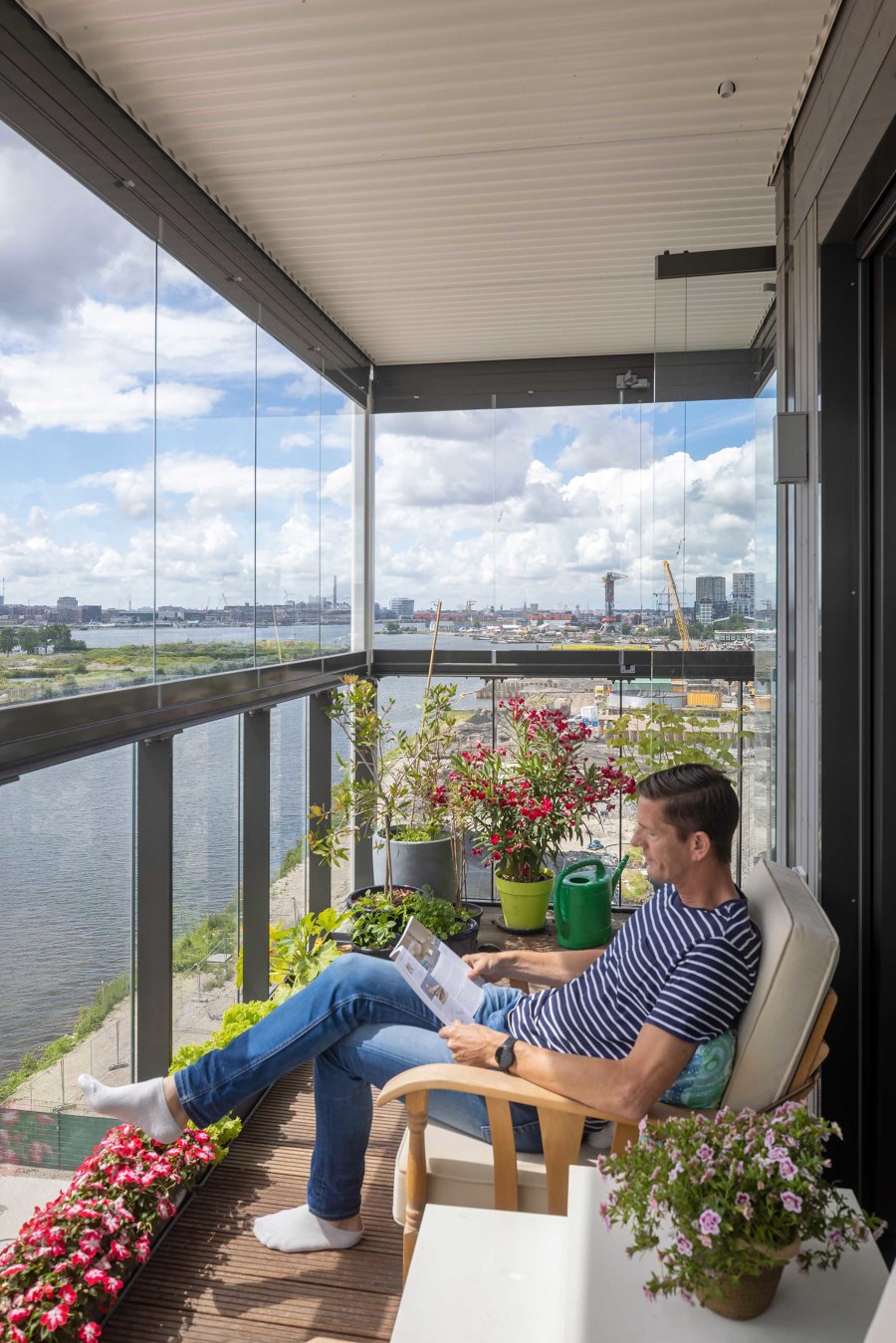 Stories of Amsterdam with balcony glazing from Solarlux | Novità