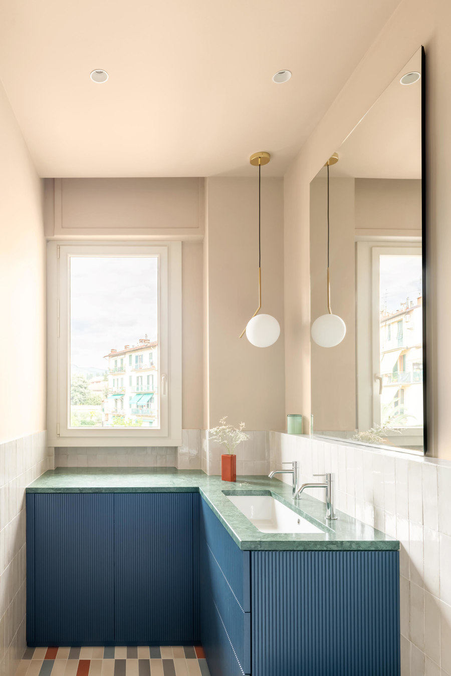 Top ten: curated bathrooms with wood surfaces | Nouveautés