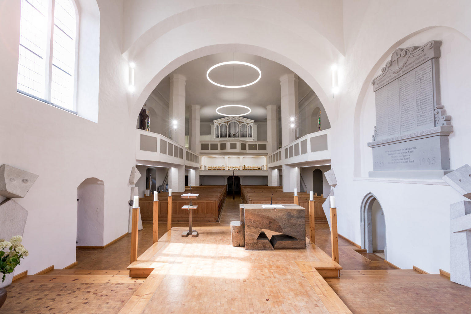 Iluminación moderna para iglesias
