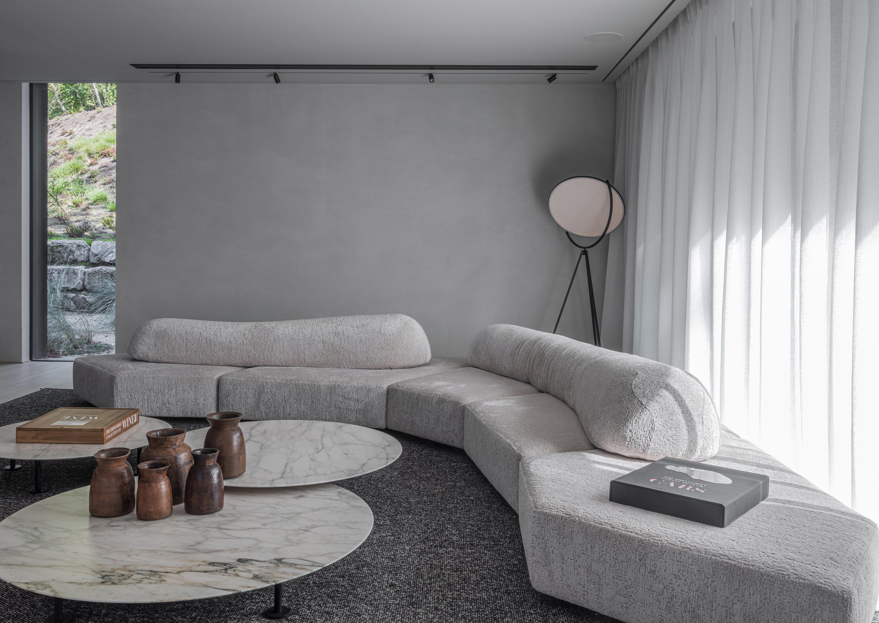 Modern Sofa Design: Redefining Style and Comfort